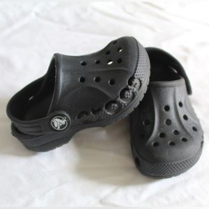 Crocs Size 6C